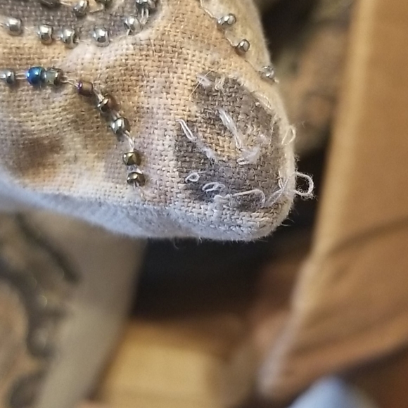 Kim Seybert Living Down filled throw pillows - Picture 7 of 7